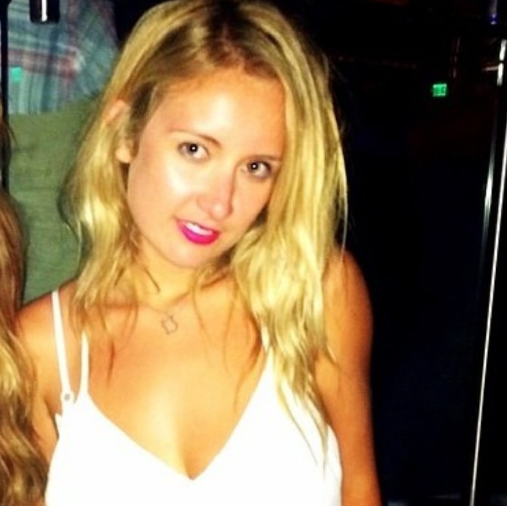 Meet your Posher, Courtney